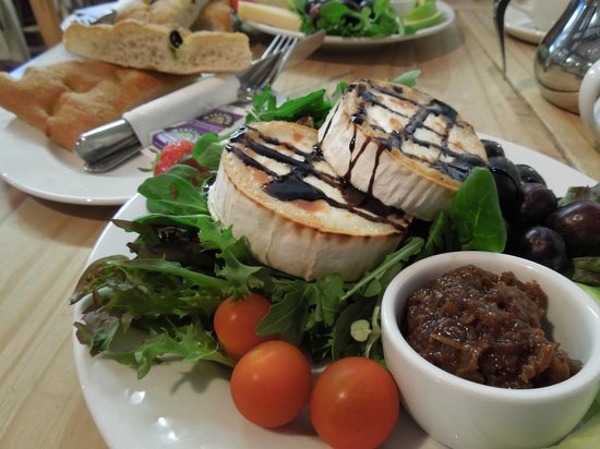 Dunster Things to Do - cafes and tea rooms