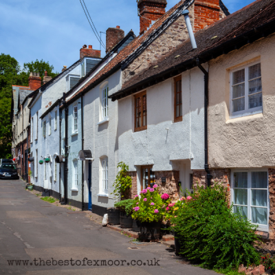 Browse holiday cottages in Dunster... 