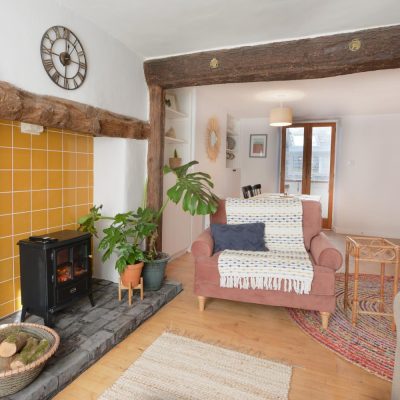 Yellow Gate Cottage (sleeps 4)