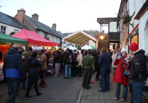 Browse the Dulverton Market Stalls