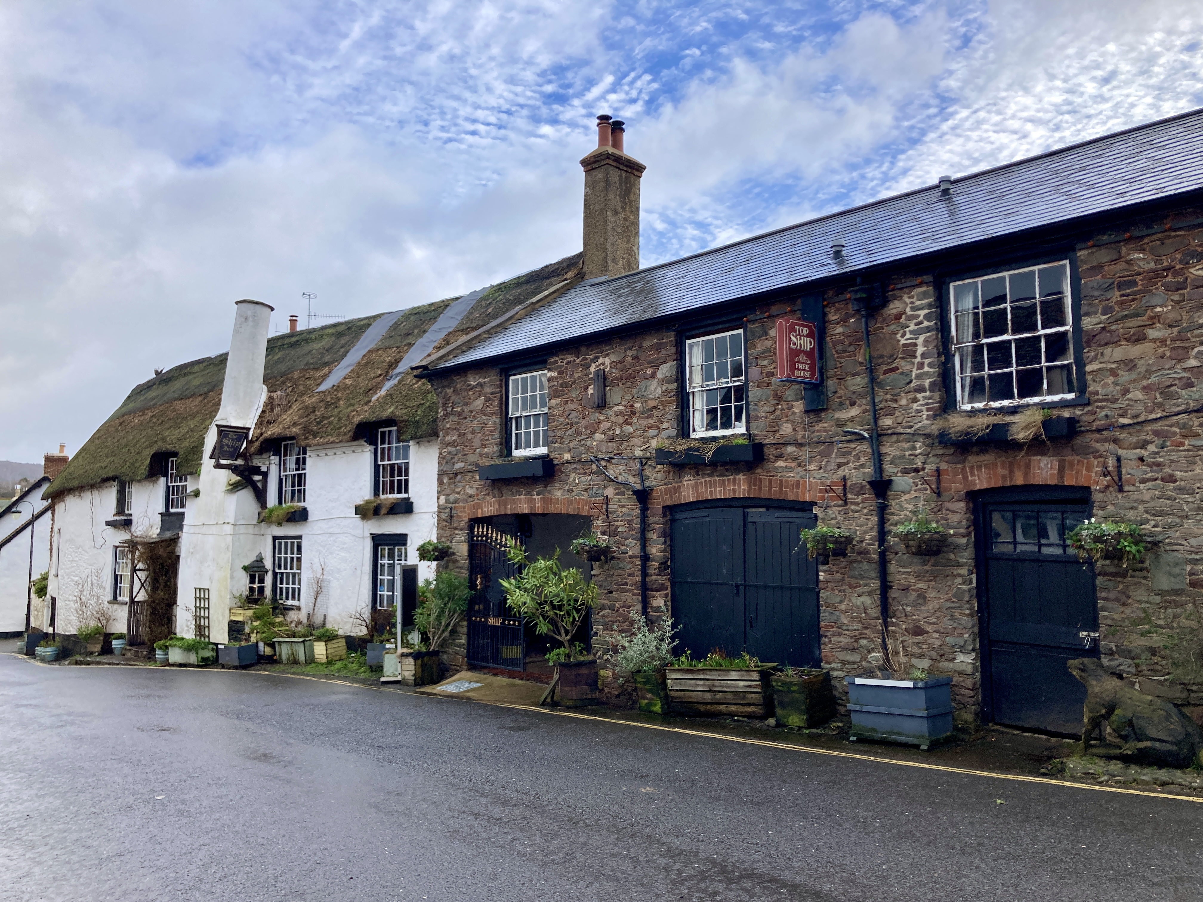 Top Ship Street View