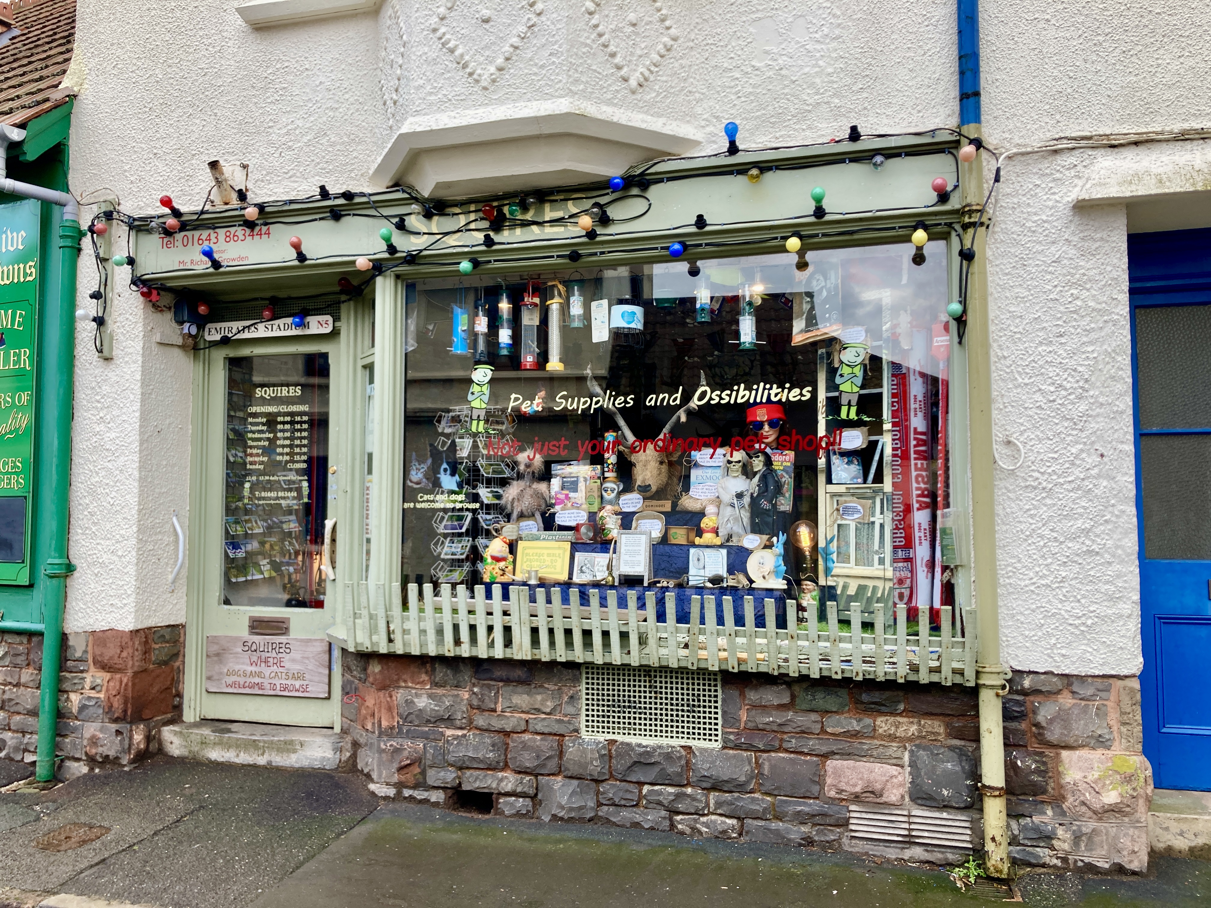 Pet Shop Porlock