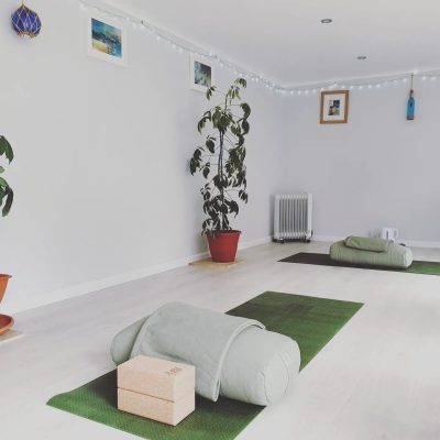 The Yoga Cabin - Luisa Skinner's seaside yoga haven