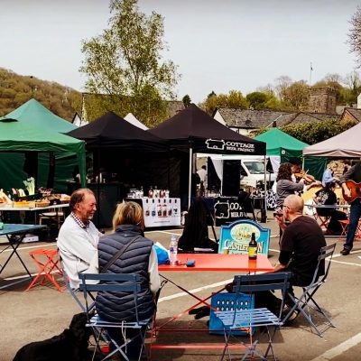 Dulverton Farmers Market in action